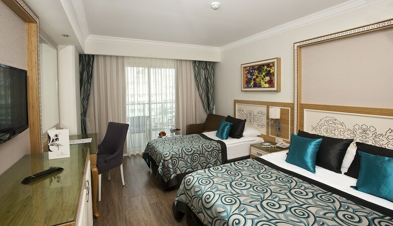 Hotel Crystal Waterworld Resort & Spa - All Inclusive