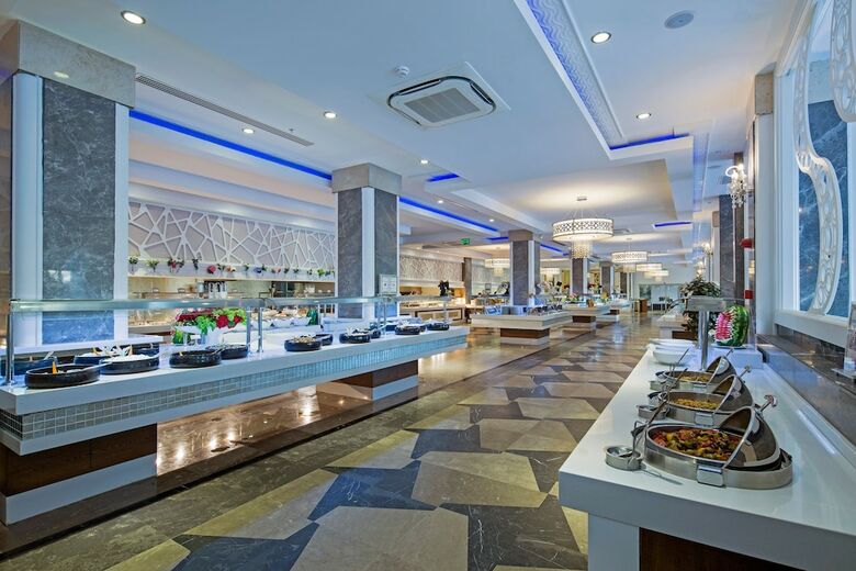 Hotel Crystal Waterworld Resort & Spa - All Inclusive