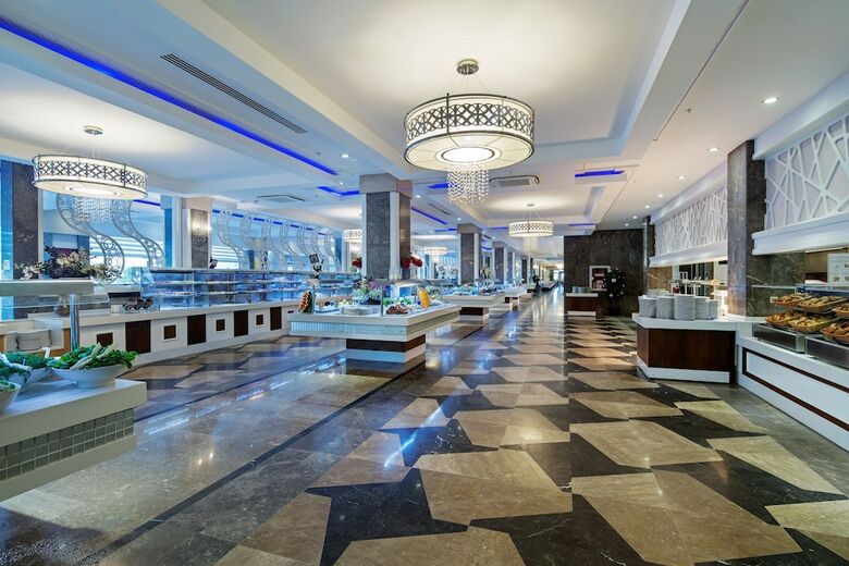 Hotel Crystal Waterworld Resort & Spa - All Inclusive