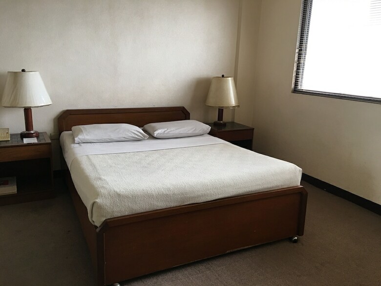 Aparthotel Sunny Bay Suites