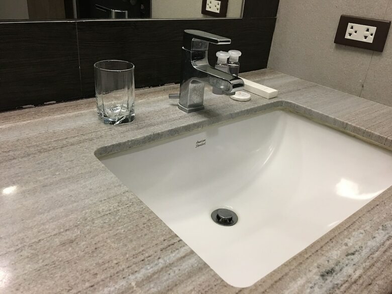 Aparthotel Sunny Bay Suites