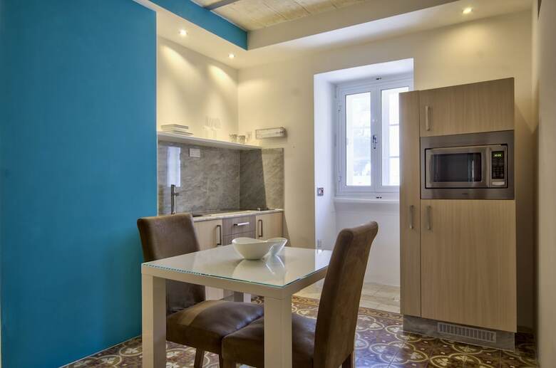 Apartamentos Barrakka Suites