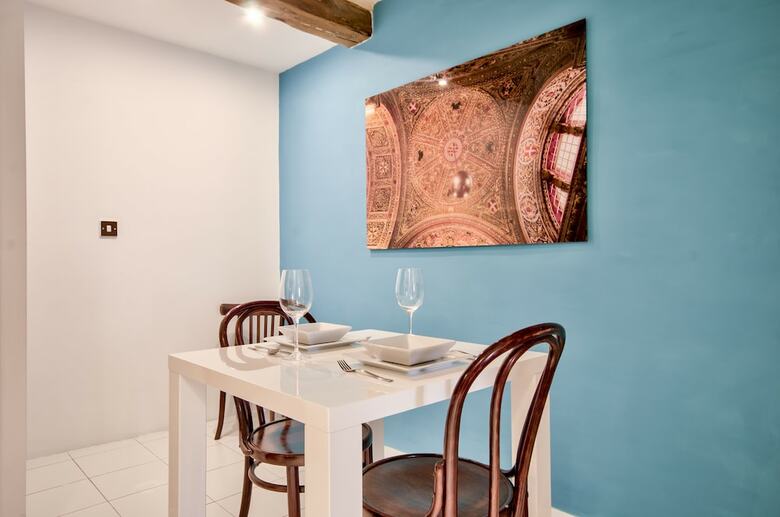 Apartamentos Barrakka Suites