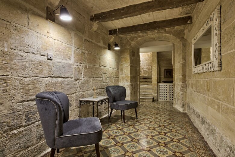 Apartamentos Barrakka Suites