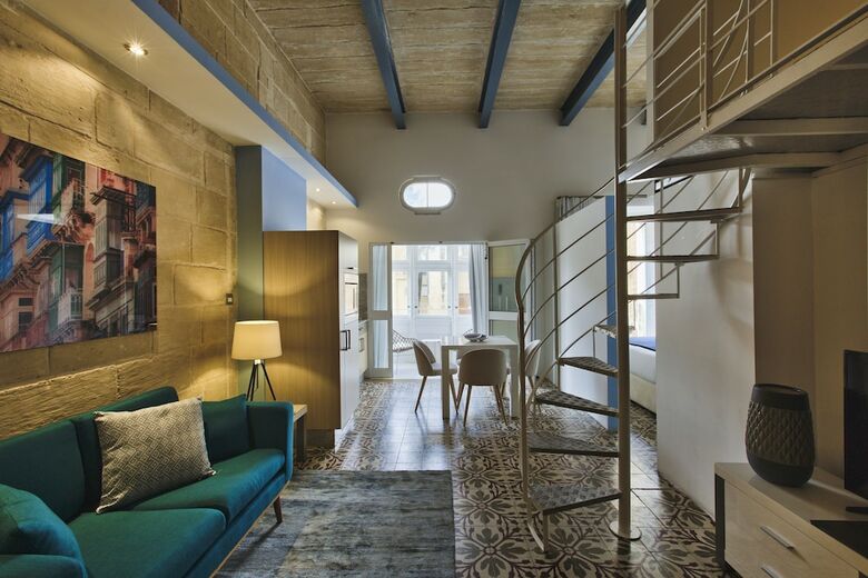 Apartamentos Barrakka Suites