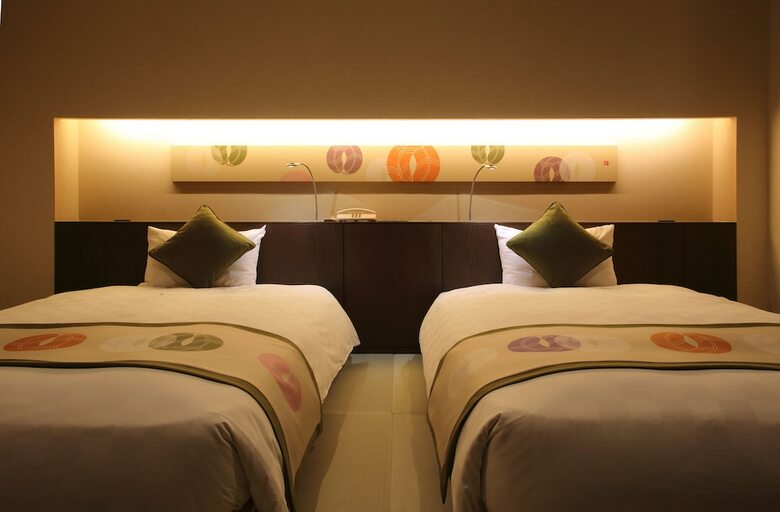 Hotel Mahoroba