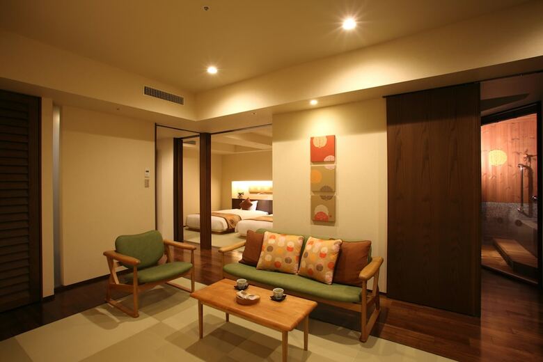 Hotel Mahoroba