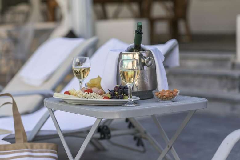 Sun Beach Hotel
