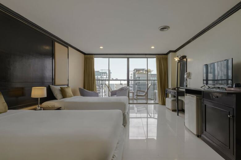 Hotel Mike Beach Resort Pattaya