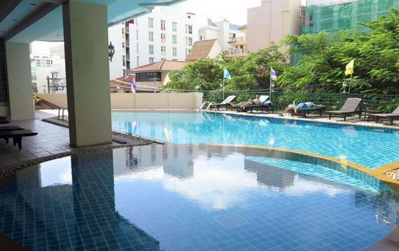 Hotel Mike Beach Resort Pattaya