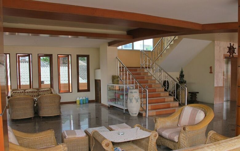 Hotel Navin Mansion 2