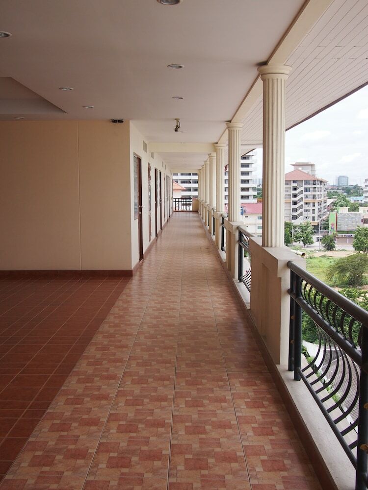 Hotel Navin Mansion 2