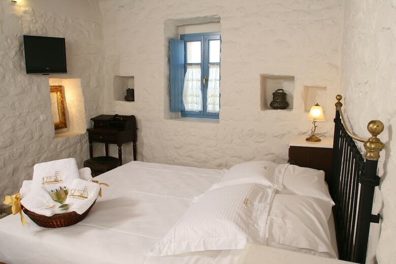 Aparthotel To Pappoudiko