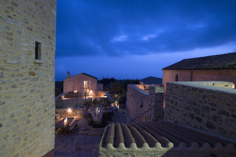 Aparthotel To Pappoudiko
