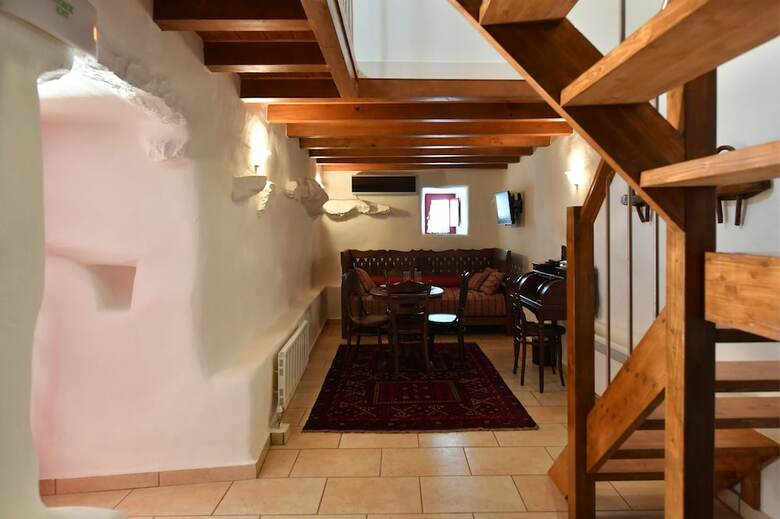 Aparthotel To Pappoudiko