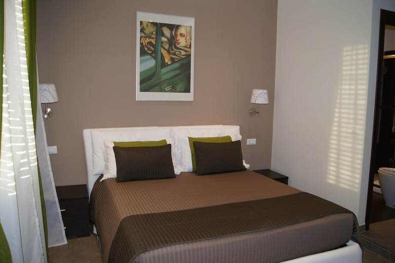 Bed & Breakfast Mia Suites