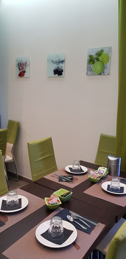 Bed & Breakfast Mia Suites