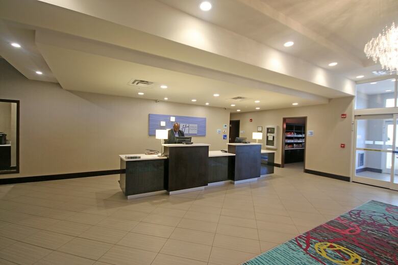 Hotel Holiday Inn Express & Suites Charlotte North