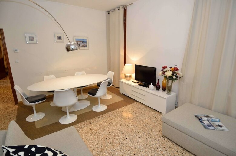 Charming Venice Apartments