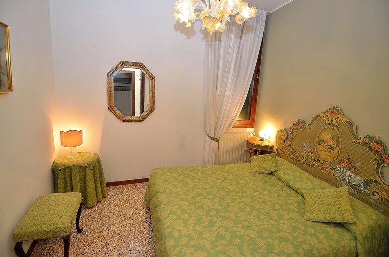Charming Venice Apartments