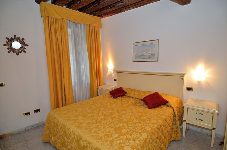 Charming Venice Apartments