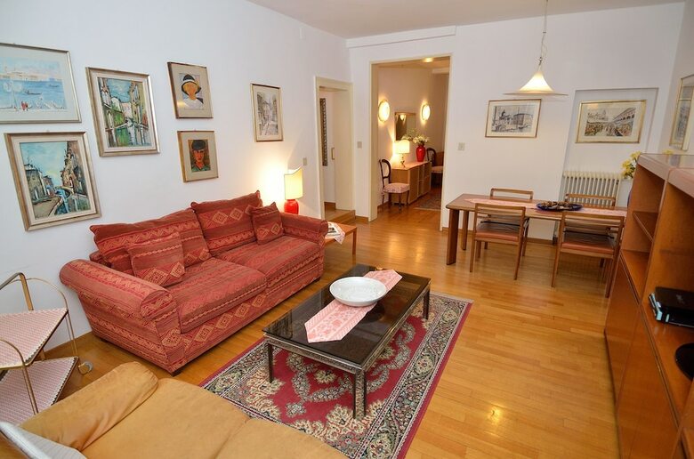 Charming Venice Apartments