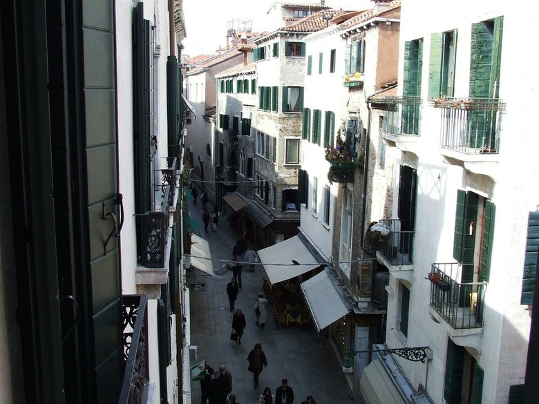 Charming Venice Apartments