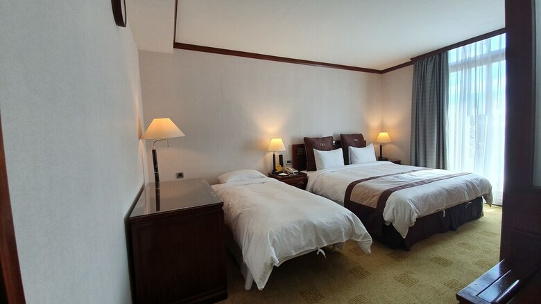 Rich Garden Hotel