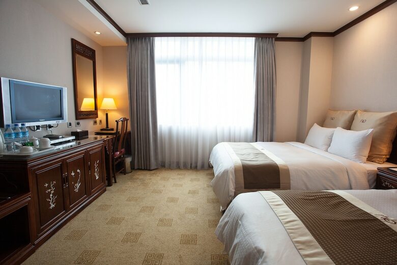 Rich Garden Hotel