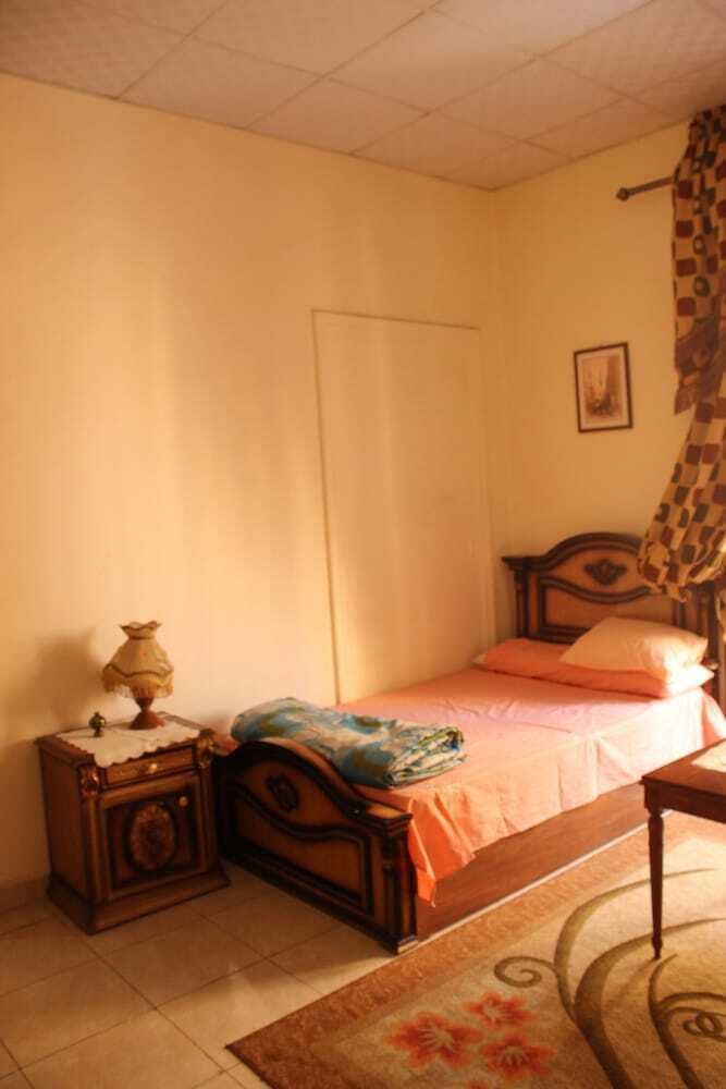 Hotel Mesho Inn Hostel