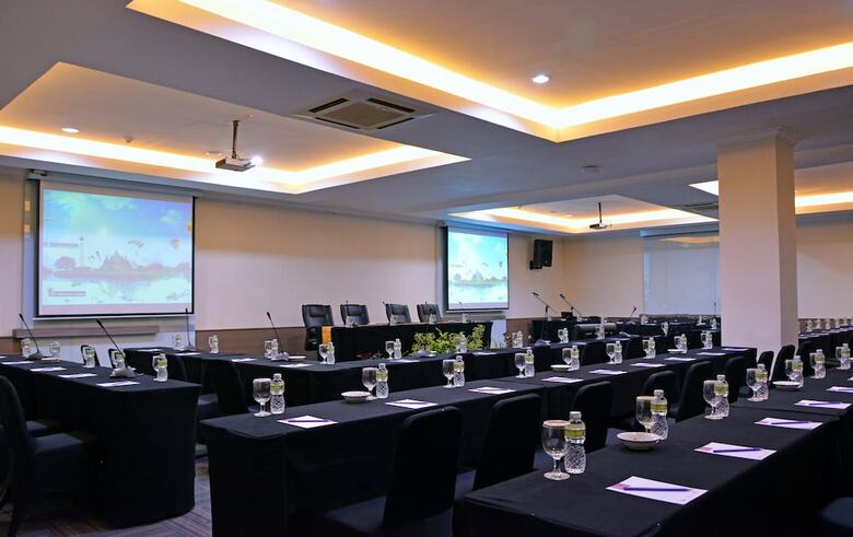 Hotel Grand Inna Padang