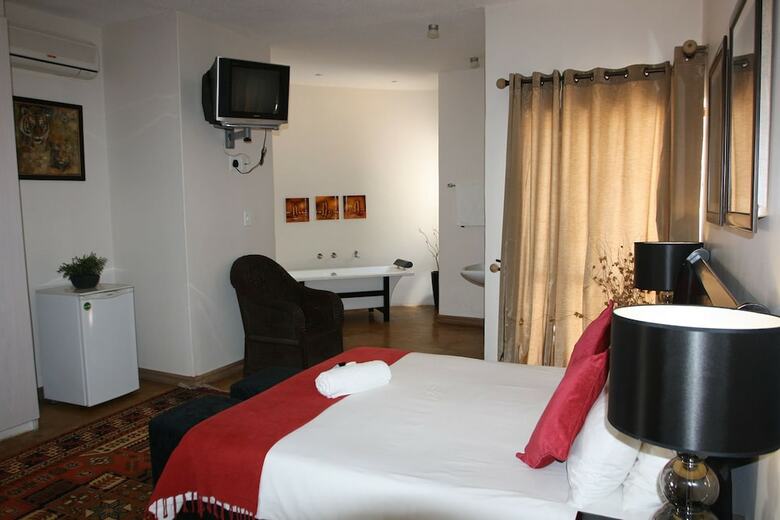 Khayalami Boutique Hotel