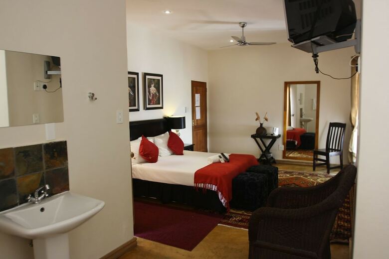 Khayalami Boutique Hotel