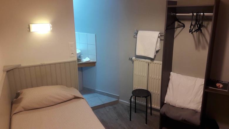 Hotel H�tel Mistral Com�die Saint Roch
