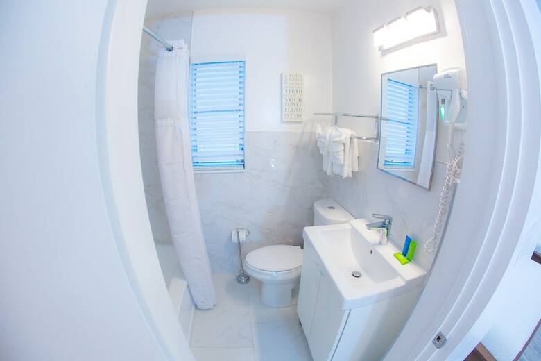Motel St Pete Beach Suites