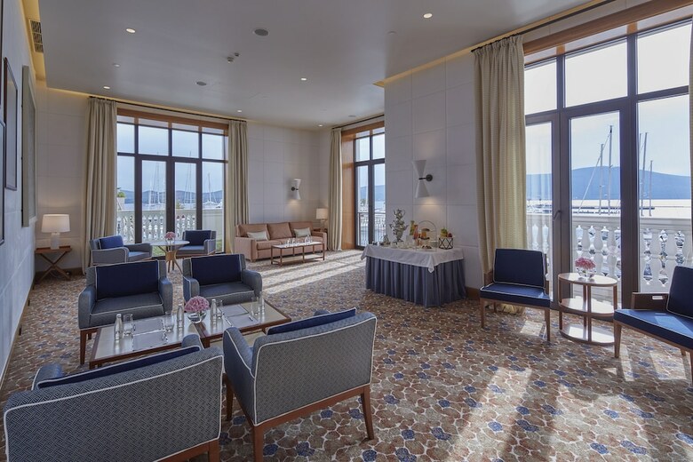 Hotel Regent Porto Montenegro