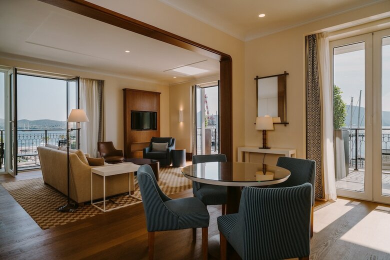 Hotel Regent Porto Montenegro