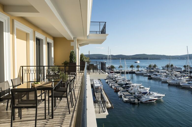 Hotel Regent Porto Montenegro