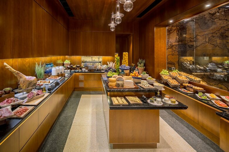 Hotel Regent Porto Montenegro