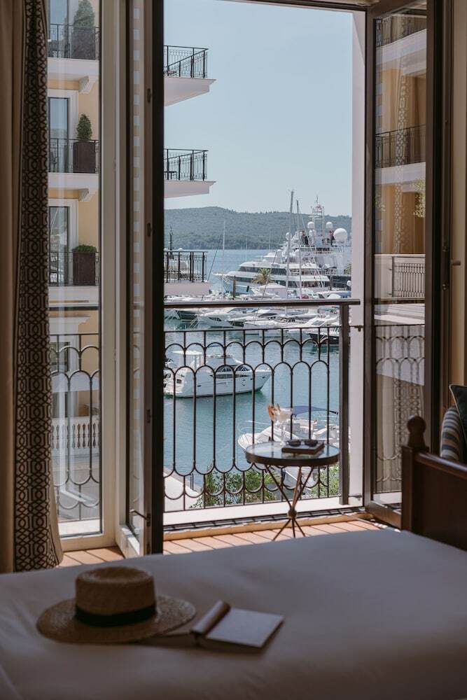 Hotel Regent Porto Montenegro