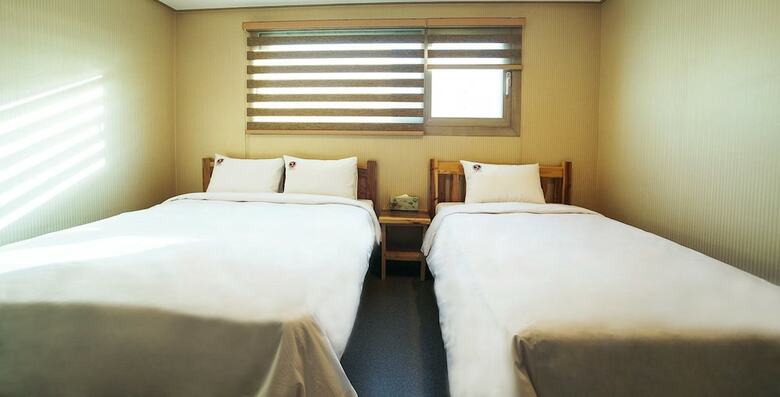 J2 Family Hotel Jeju
