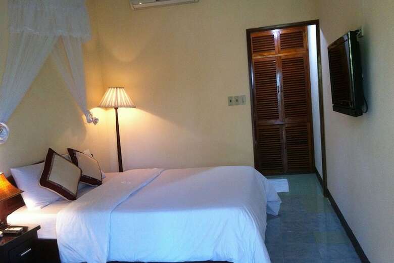 Apartamento L?ng C� Beach Resort