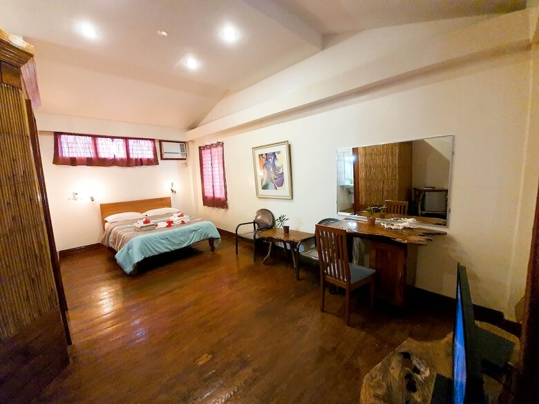 Hotel Cocoloco Boracay Beach Resort