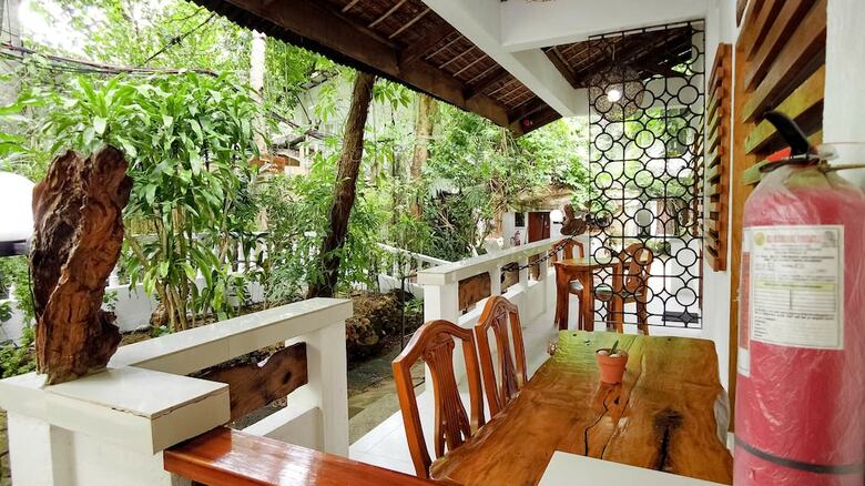 Hotel Cocoloco Boracay Beach Resort