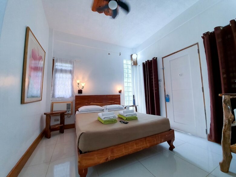 Hotel Cocoloco Boracay Beach Resort