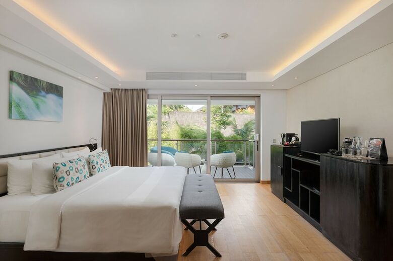 Double-six Luxury Hotel