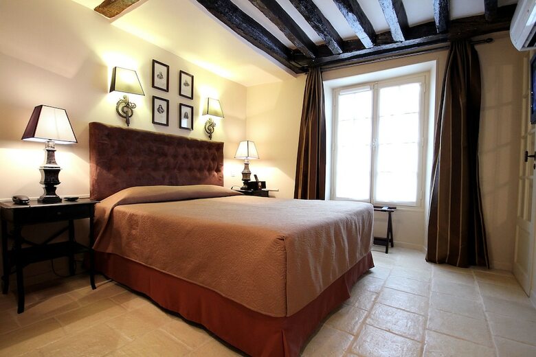 Hotel H�tel Saint-louis Marais