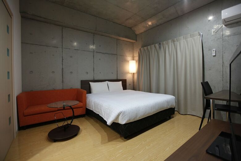 Hotel Naha-west Inn