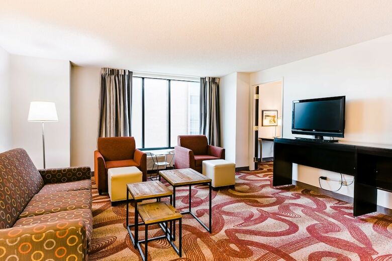 Radisson Hotel Denver - Aurora