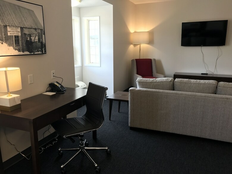 Edgewater Hotel
